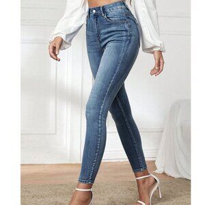 NWOT J Brand Butt Lifting Body Sculpting Skinny Stretch Jeans